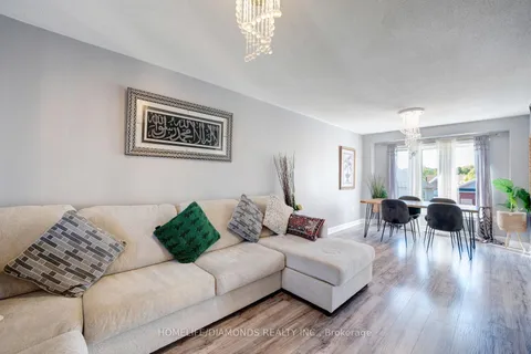 68 Heritage Court, ON L4N 0E3