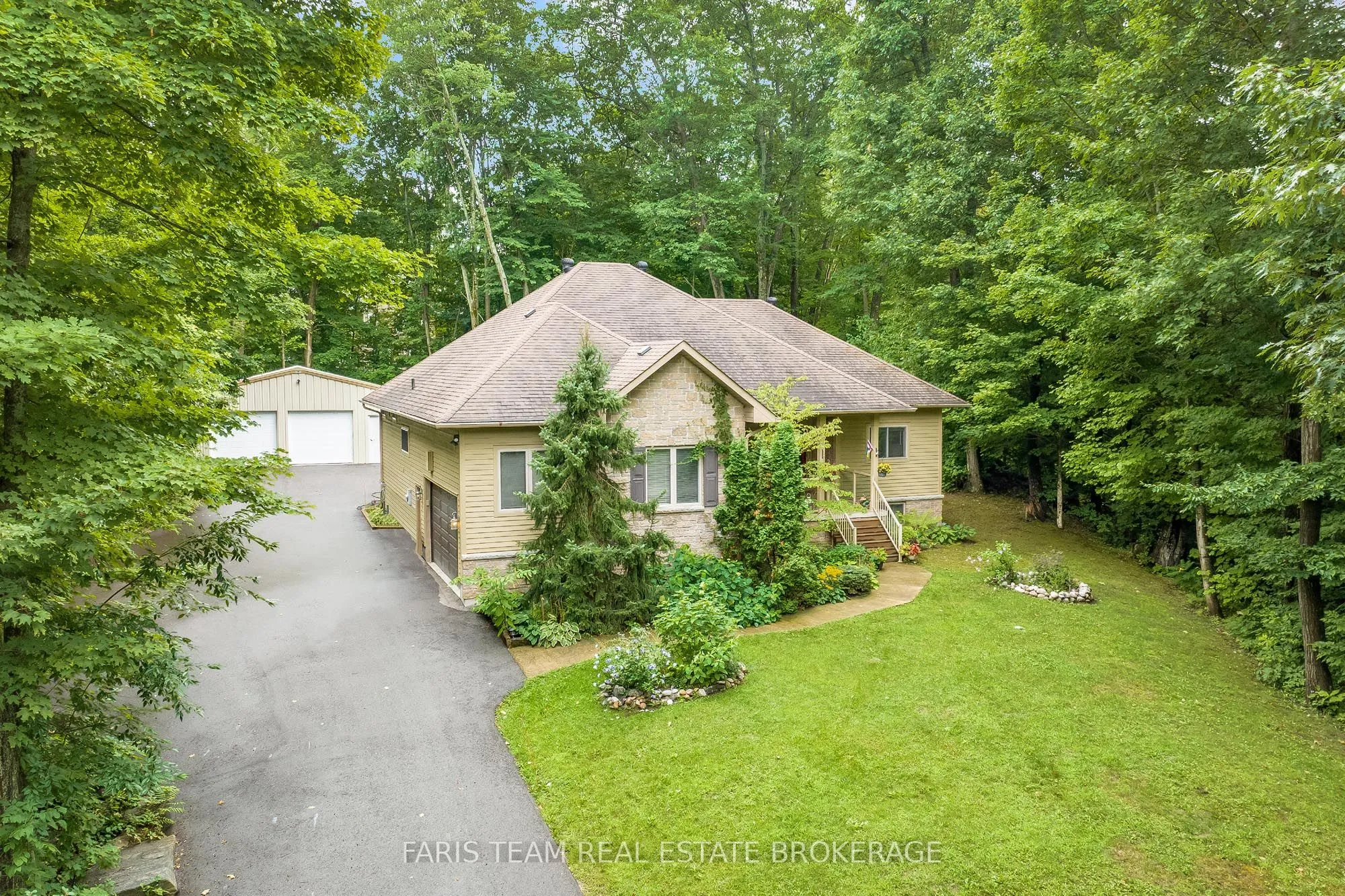 193 Gilwood Park Drive, ON L9M 1Z3