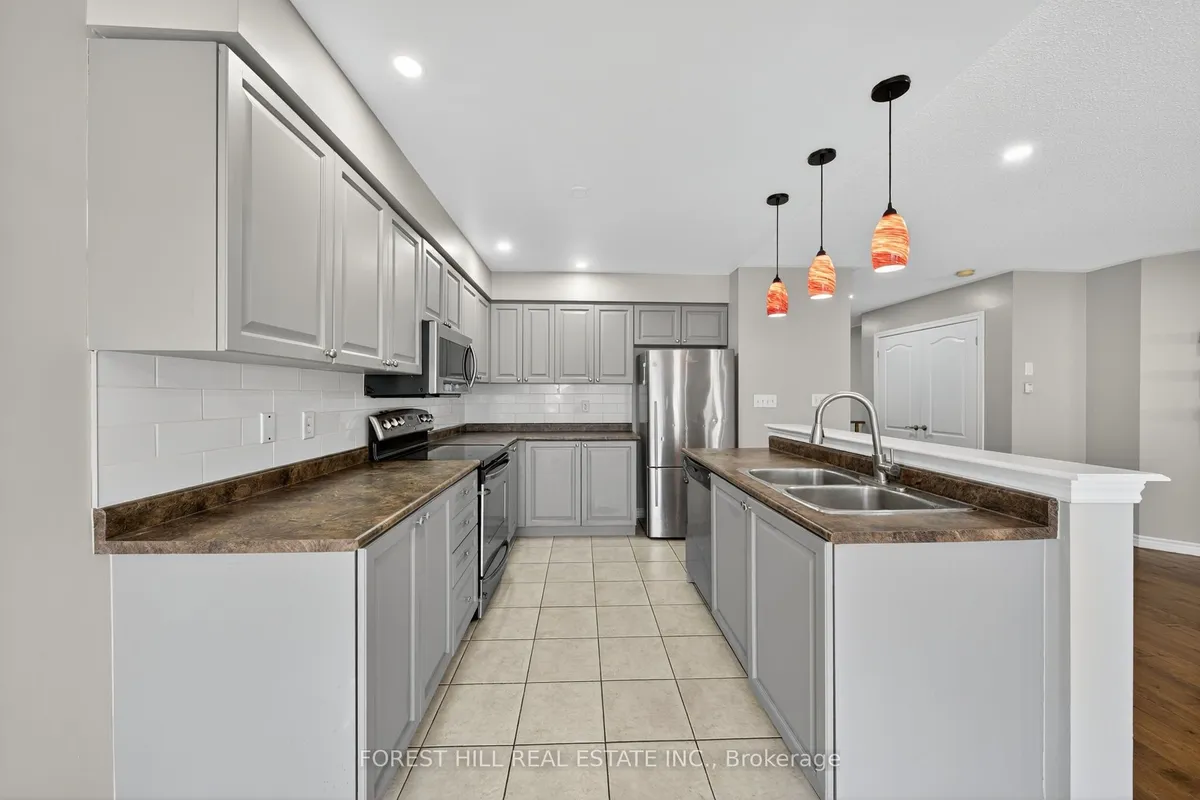 70 Diana Way, ON L4M 7H9