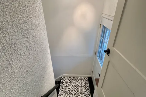 234 Oak Street, ON L0M 1S0