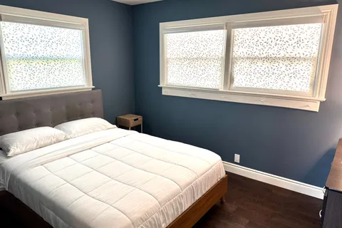 234 Oak Street, ON L0M 1S0