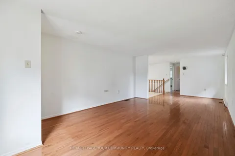 71 Geddes Crescent, ON L4N 7B1