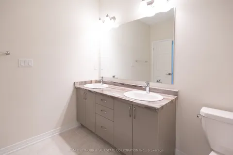 3164 Searidge Street, ON L3V 0Y4