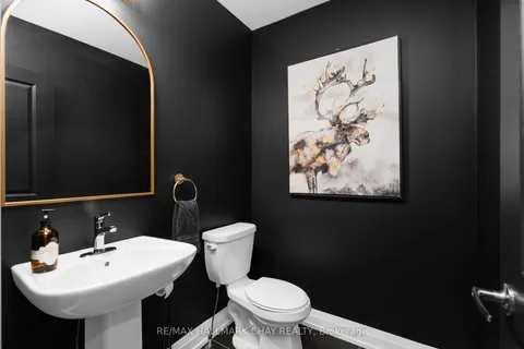 43 Calypso Avenue, ON L0L 1Y3