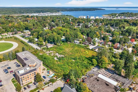 319 Gervais Street, ON L4R 4C6