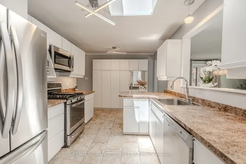 1105 St Vincent Street, ON L9X 0M6