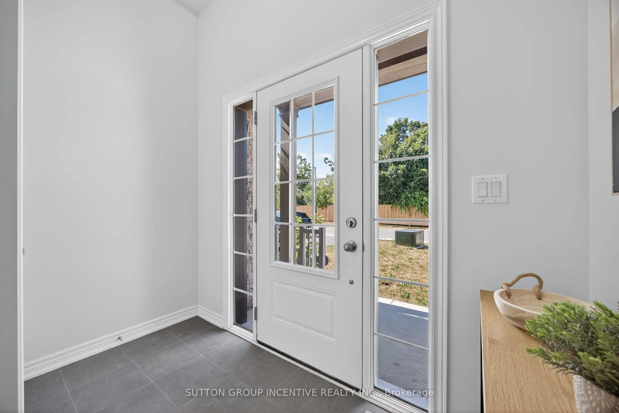 17 Churchlea Mews, ON L3V 8K9