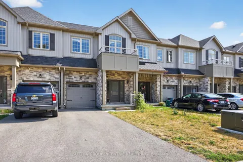 17 Churchlea Mews, ON L3V 8K9