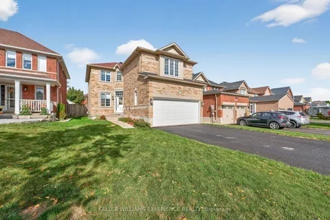 124 Tunbridge Road, ON L4M 6T1