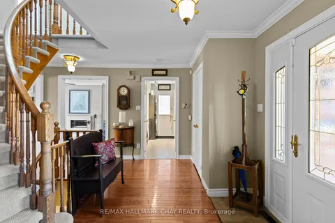 292 Leacock Drive, ON L4N 6K2