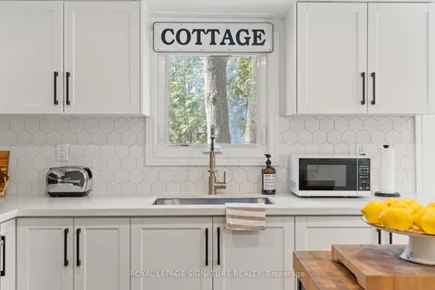 45 Robern Avenue, ON L0L 2J0