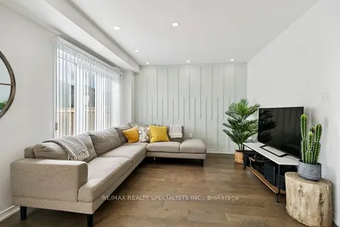 50 Olympic Gate, ON L9J 0H9