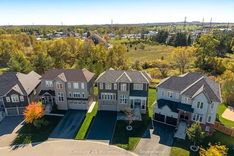 204 Lia Drive, ON L0M 1S0