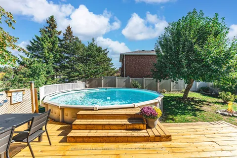 2 Carmichael Court, ON L3V 7R6