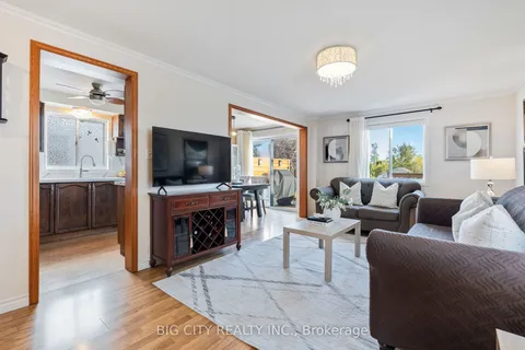 87 Wessenger Drive, ON L4N 8P8