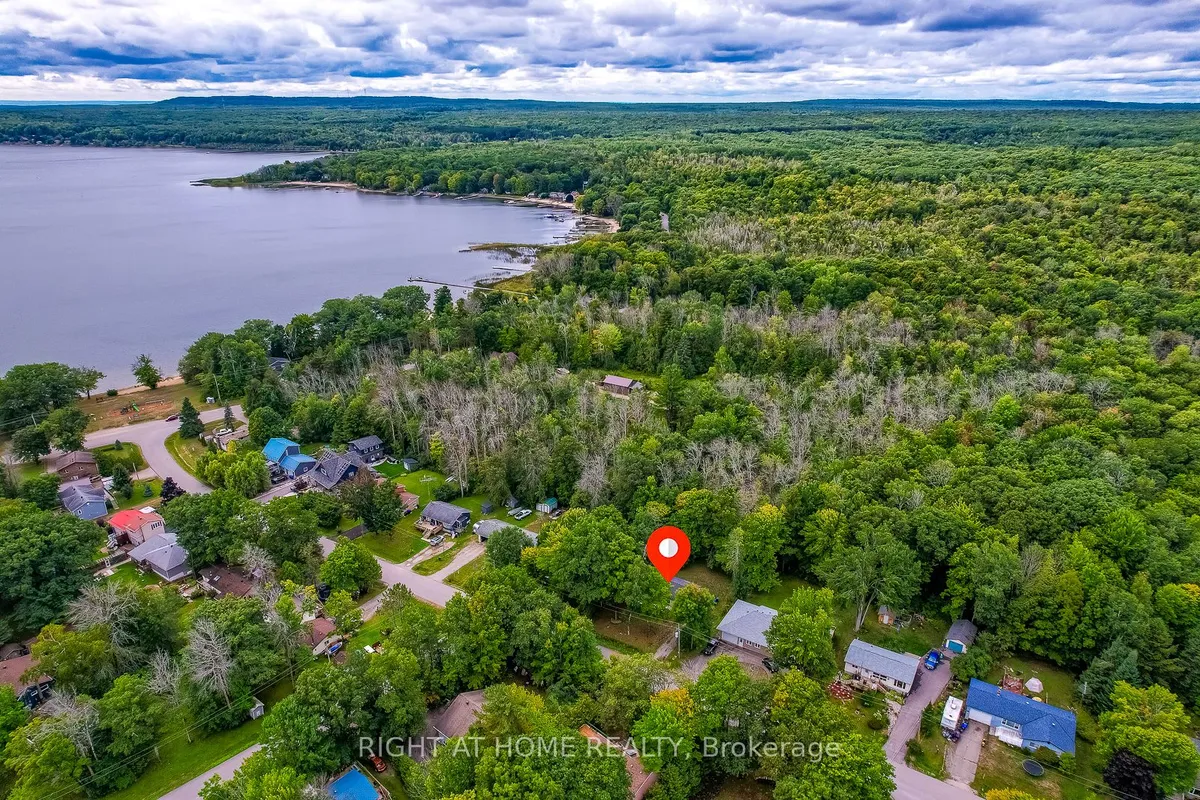 29 NIDA Drive, ON L9M 0B3