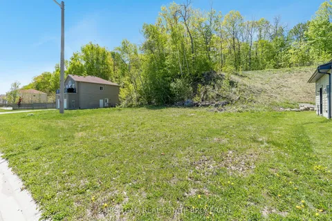 722 Aberdeen Boulevard, ON L4R 5P1