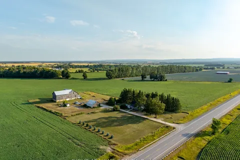 5803 26 Highway, ON L0M 1S0