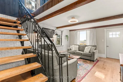 5803 26 Highway, ON L0M 1S0