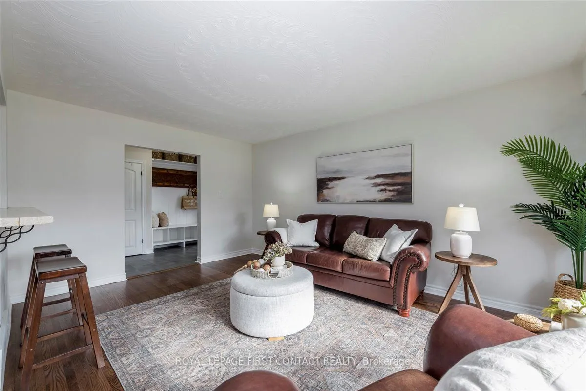 32 Springhome Road, ON L4N 2W7