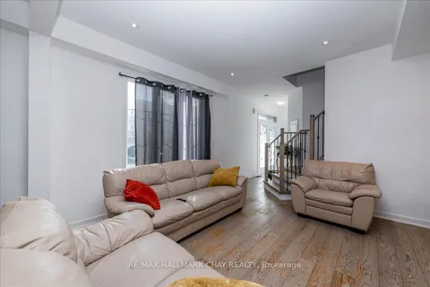 1 Alaskan Heights, ON L9J 0B1