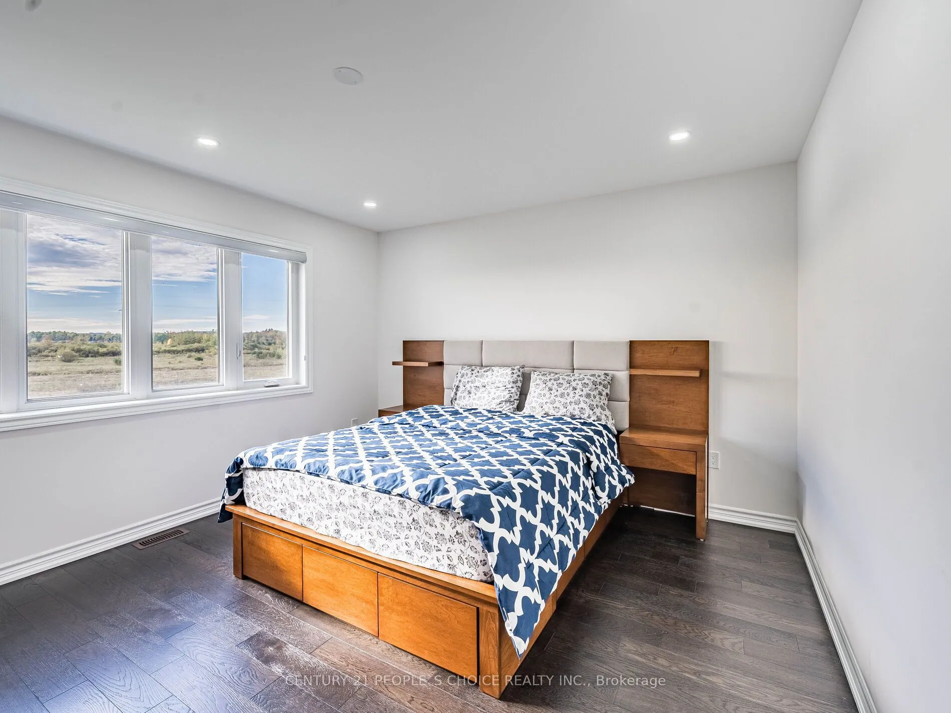 257 Duncan Street, ON L0M 1S0