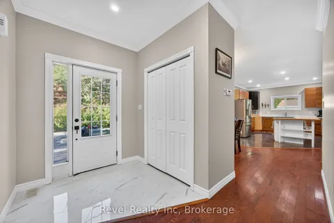 683 Lafontaine Road, ON L9M 0L6