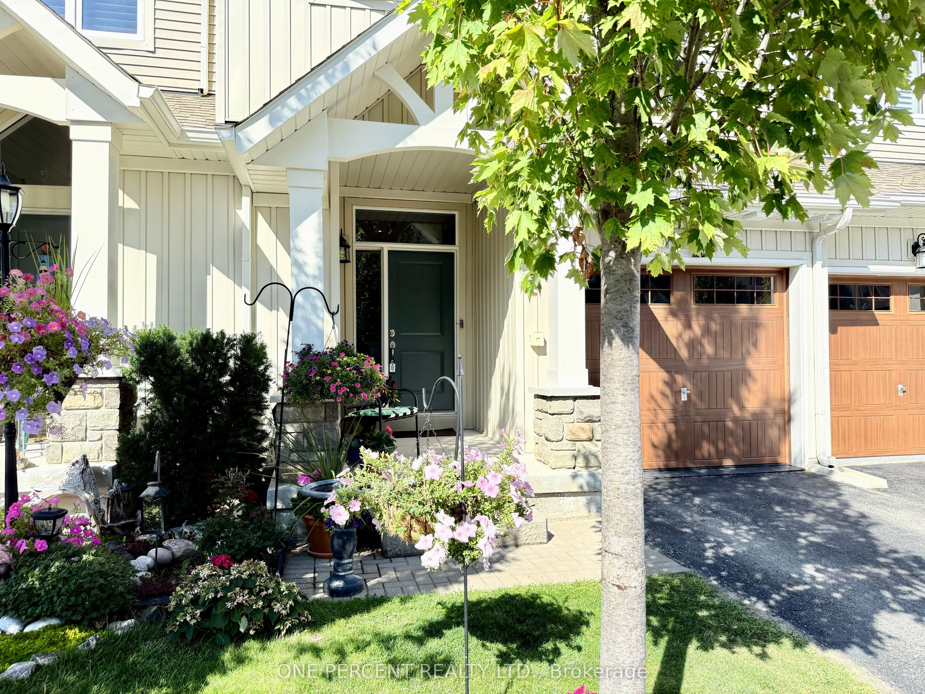 21 Lett Avenue, ON L9Y 0Z5