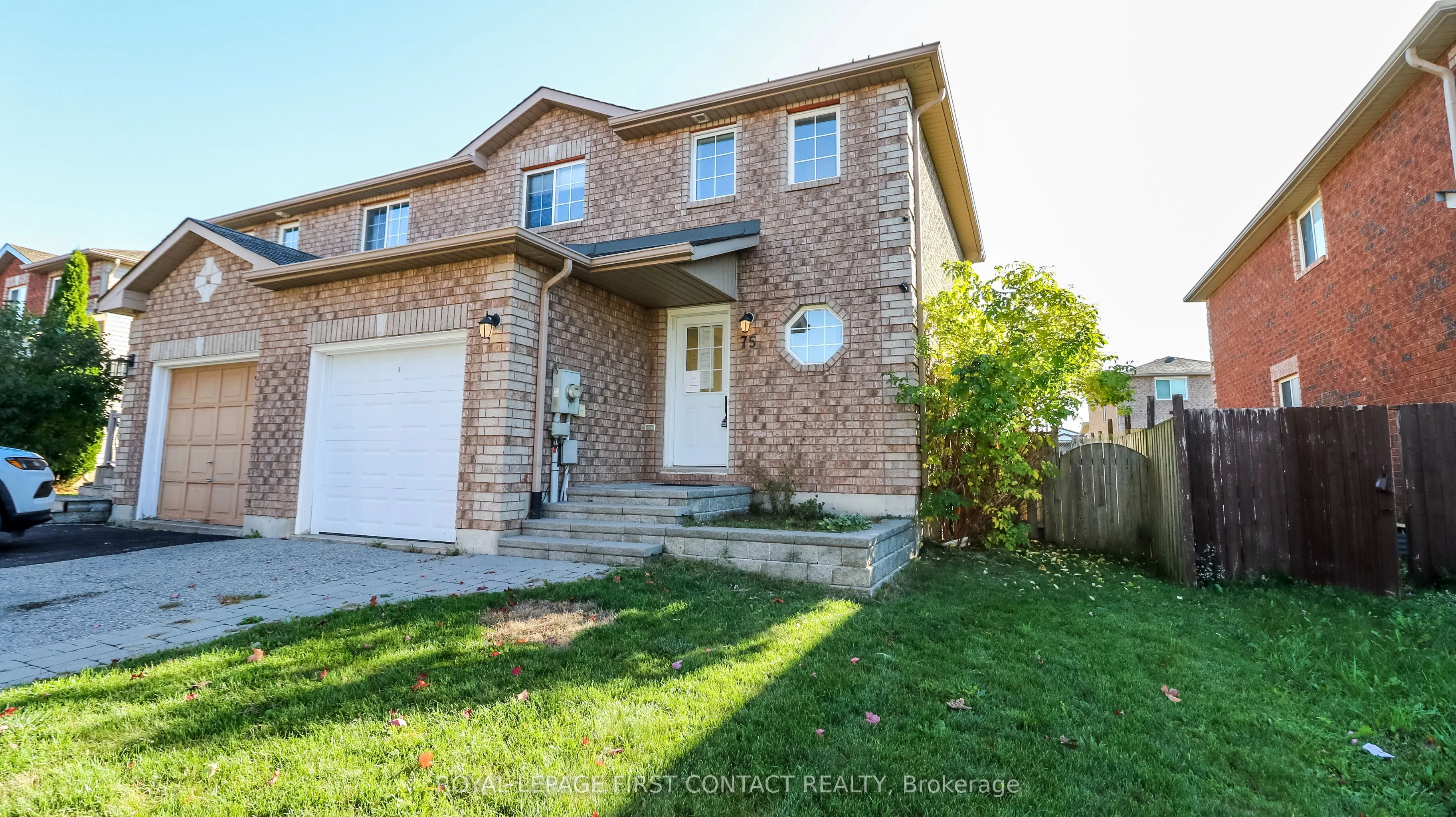 75 Larkin Drive, ON L4M 7B3
