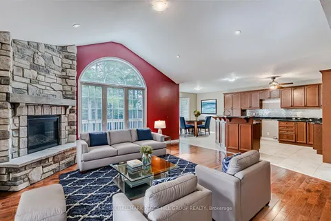 31 Fawndale Crescent, ON L9Z 2B3