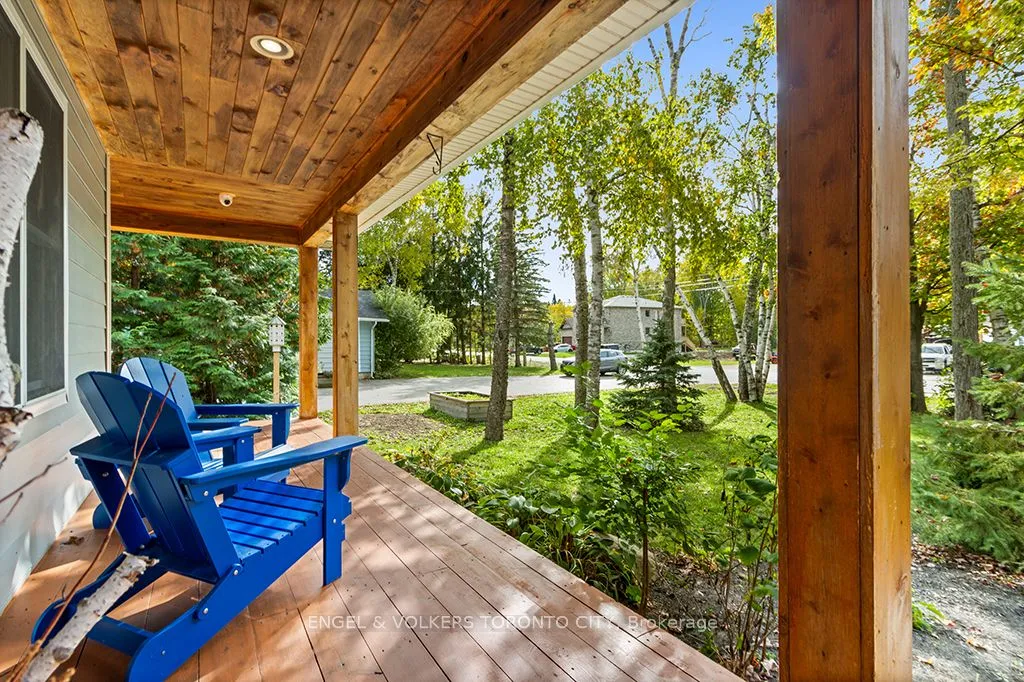 19 Indianola Crescent, ON L9Z 2W4