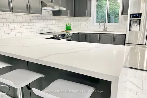 169 Cumming Drive, ON L4N 0C8