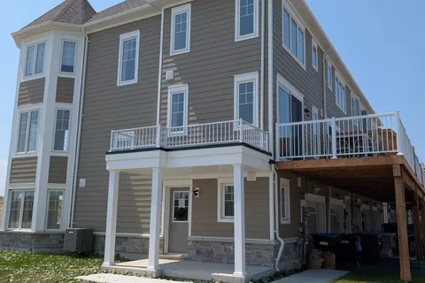 83 Shelburne Avenue, ON L9Z 0L2