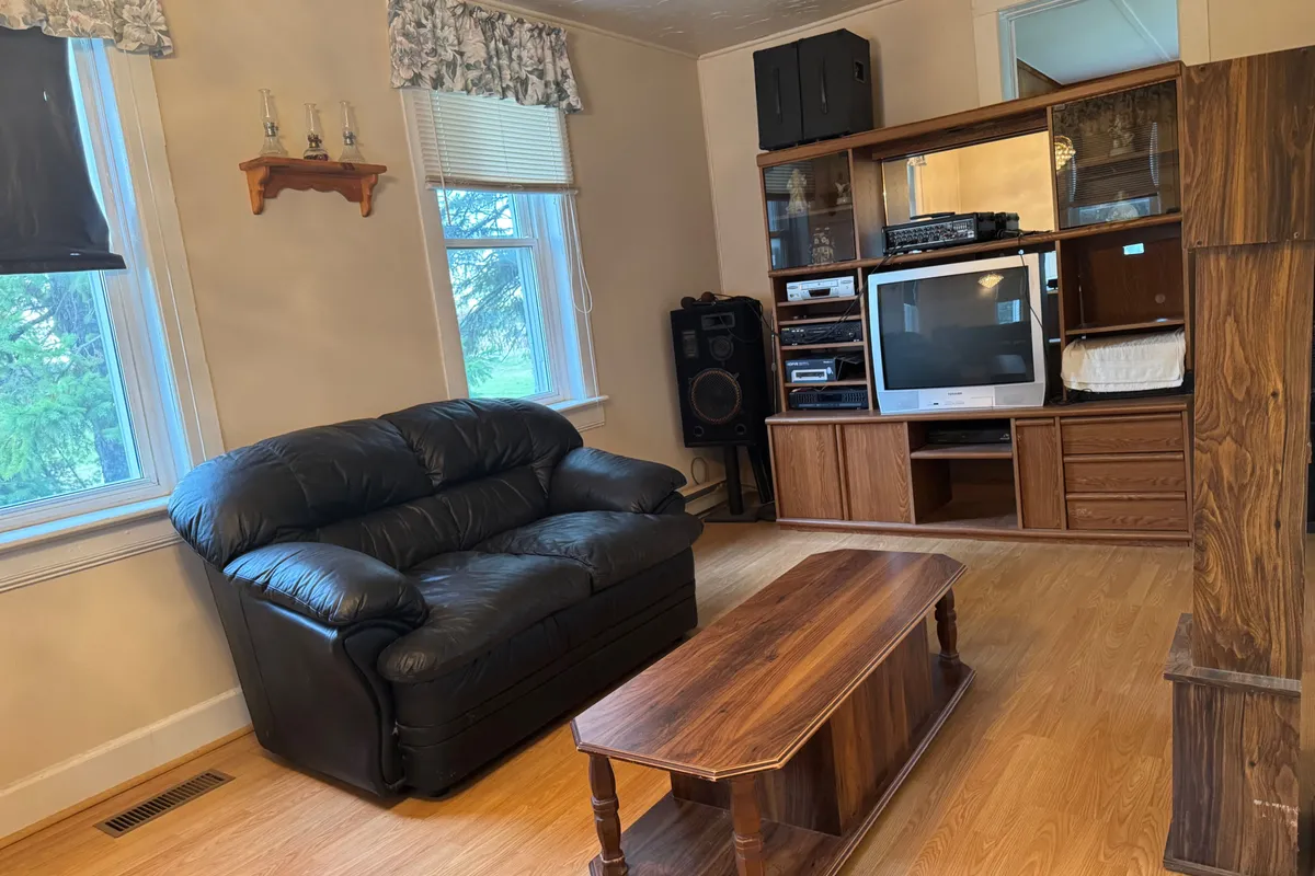 1767 10 Concession, ON L0K 1B0