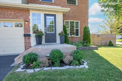 911 Watson Place, ON L4R 5B9