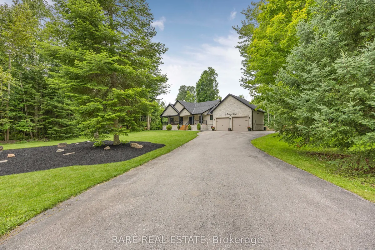 4 Bronze Bird Crescent, ON L0M 1N0