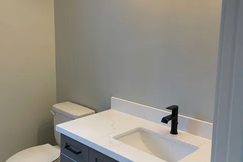 5 Meadow Acres Road, ON L0K 2G1