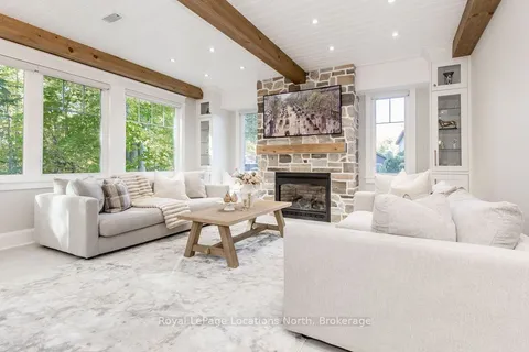 545 Oxbow Park Drive, ON L9Z 2T9