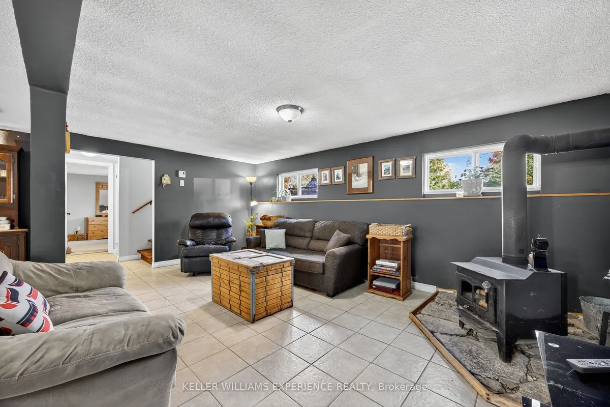 10 Conder Drive, ON L0K 1E0