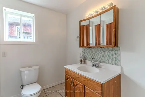 51 Golden Eagle Way, ON L4M 6P8