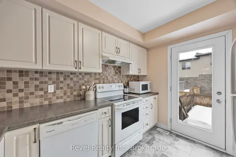 1041 Cook Drive, ON L4R 0E4