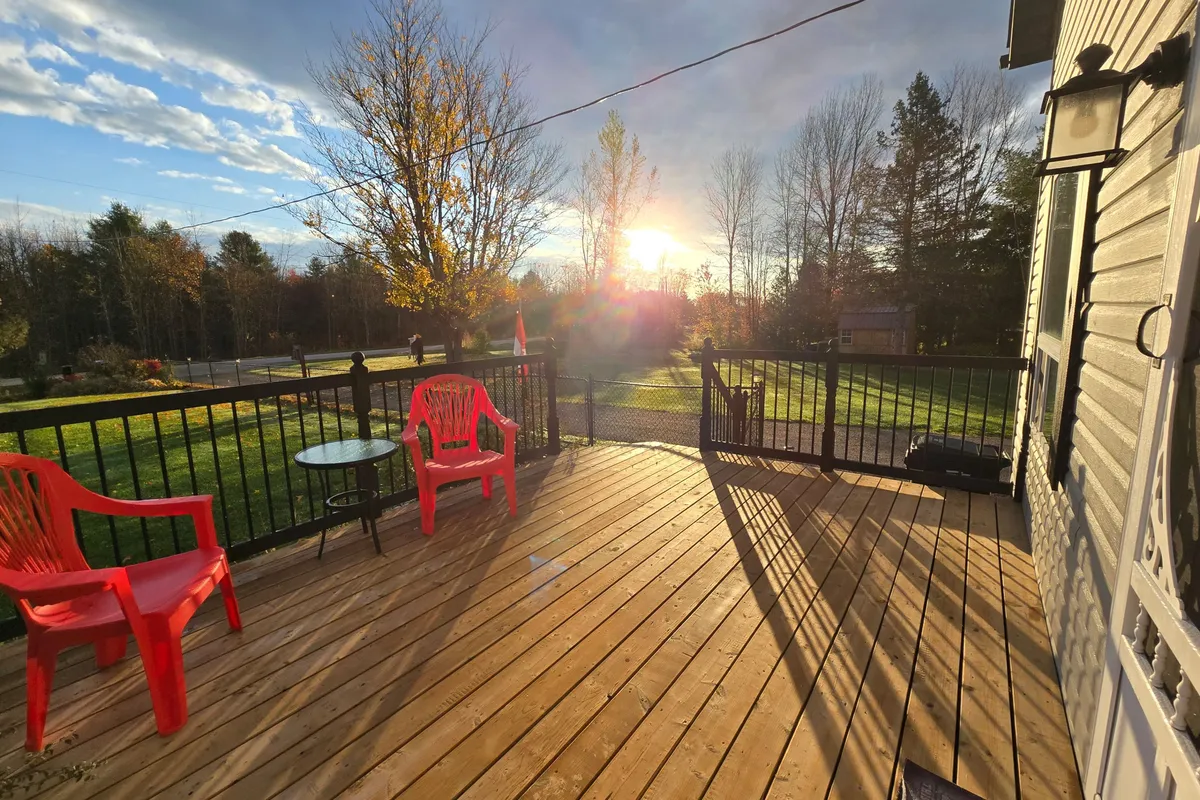 2066 IRISH Line, ON L0K 1E0