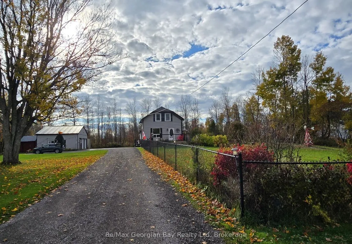 2066 IRISH Line, ON L0K 1E0