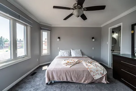 45 Weatherup Crescent, ON L4N 7J6