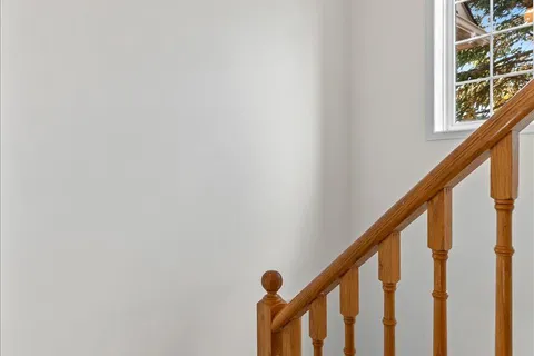 84 Trevino Circle, ON L4M 6T8