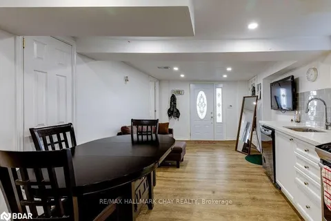 141 Ardagh Road, ON L4N 3V5