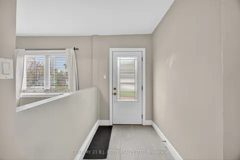 155 Penetang Street, ON L4M 1V9