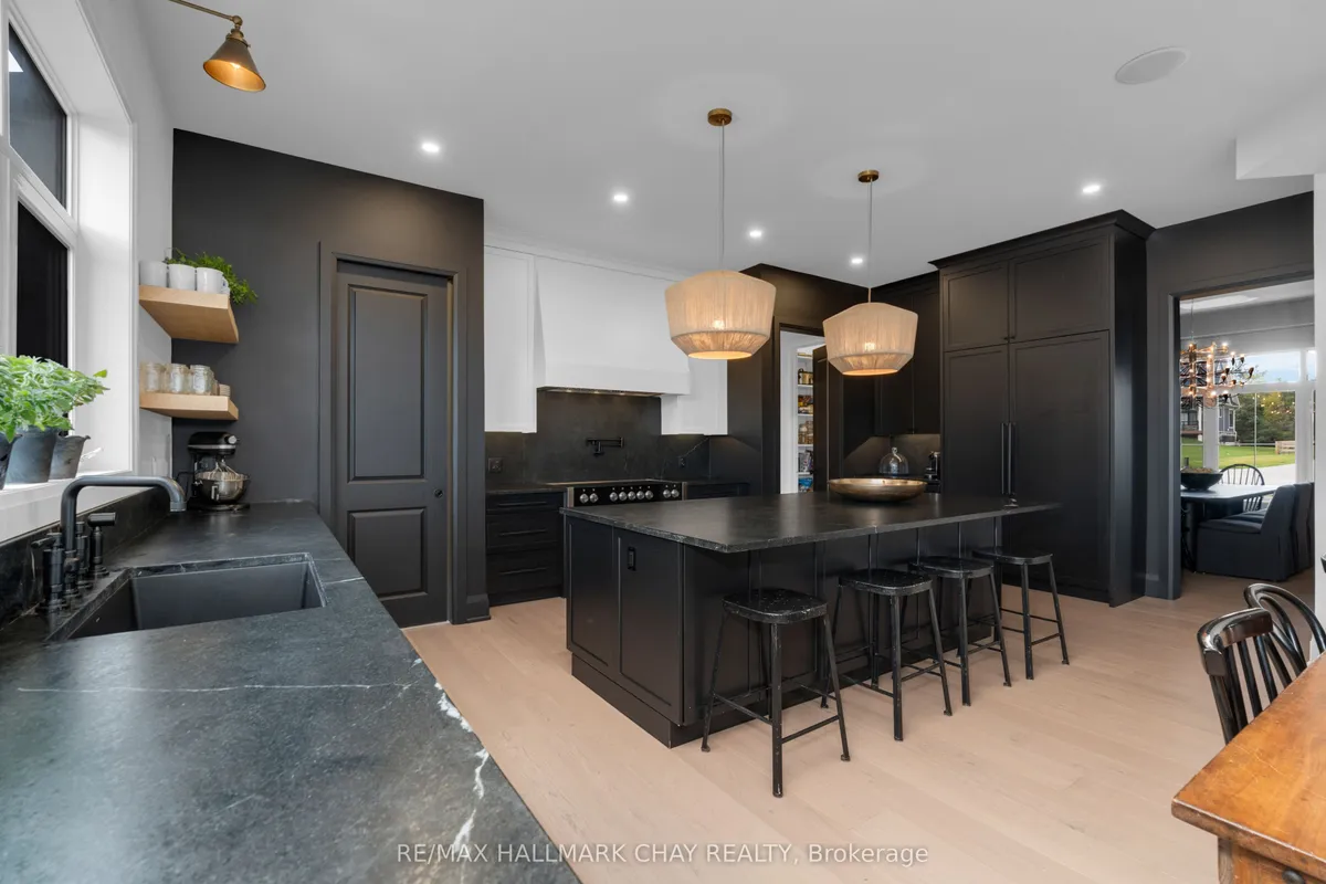 72 Georgian Grande Drive, ON L0K 1E0