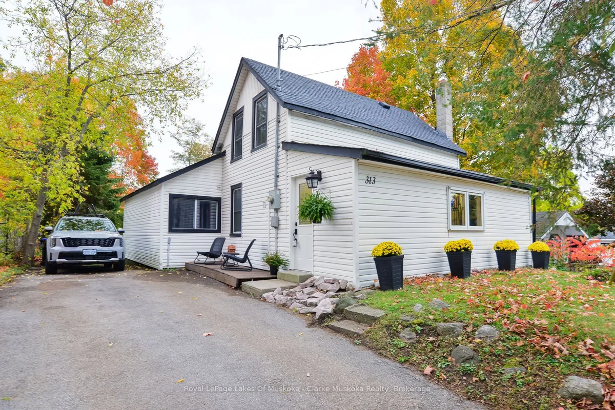 313 Ouida Street, ON L0K 2C0