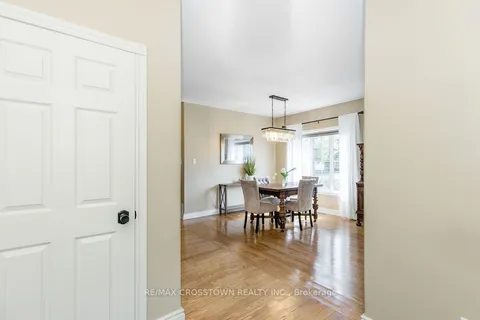 1 Bloxham Place, ON L4N 9K3